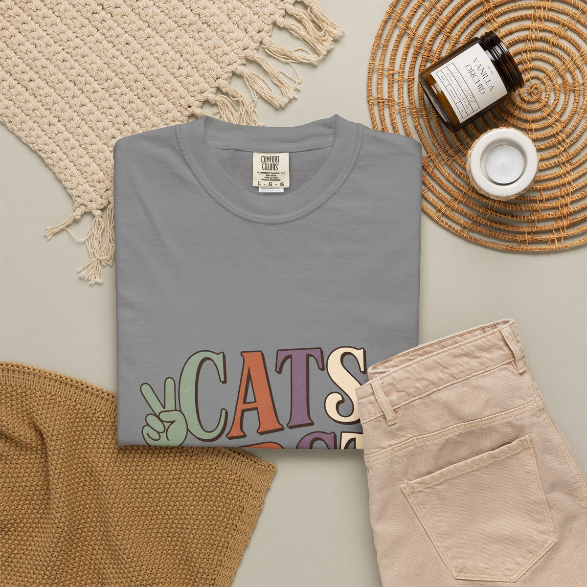 Peace Symbol Design T-Shirt Cat Animal Gift Women Vintage T-Shirt Peace Sign T-Shirt Cat Fan Feline T-Shirt Creature Graphic Sketch Hand Gesture
