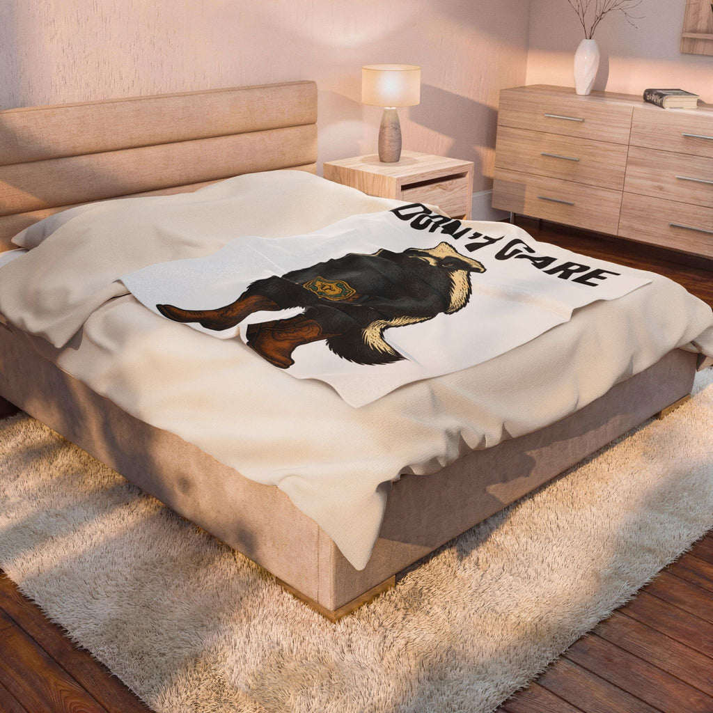 Honey Badger Boots Blanket Cowgirl Wildlife Gift Women Retro Blanket Combat Boots T