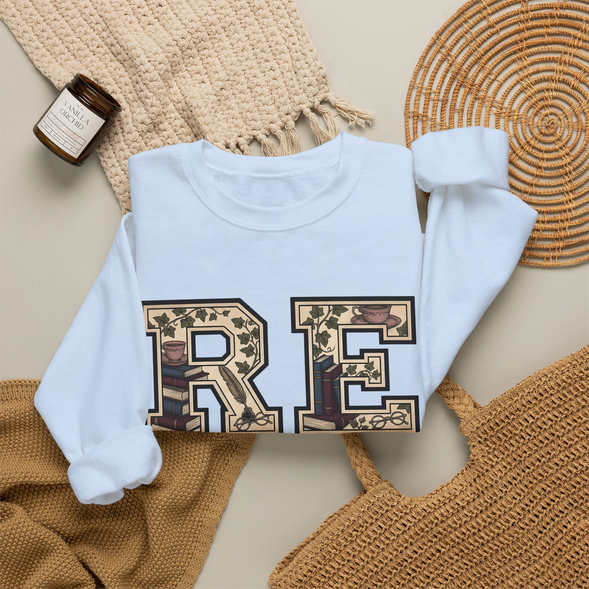 Book Ivy Sweatshirt Teacher Books Gift Women Classic Sweatshirt Ivy Sweatshirt Educator Enthusiast Vintage Sweatshirt Literary Graphic Doodle Cup Sweatshirt