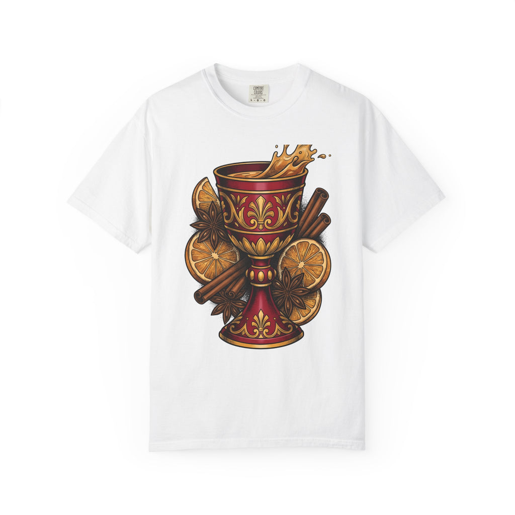 Hot Spiced Drink Holiday Yuletide Gift Farmhouse Mulled Wine Christmas Fan Rustic Winter Outline T-Shirt