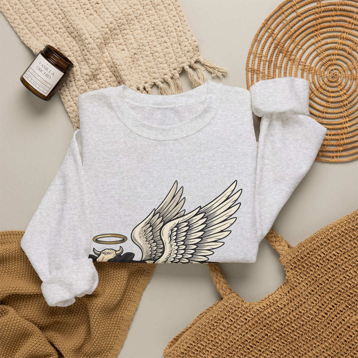 Flying Cow Sweatshirt Funny Pet Gift Women Retro Sweatshirt Cowboy Sweatshirt Humor Fan Vintage Sweatshirt Animal Graphic Sketch Halo Sweatshirt