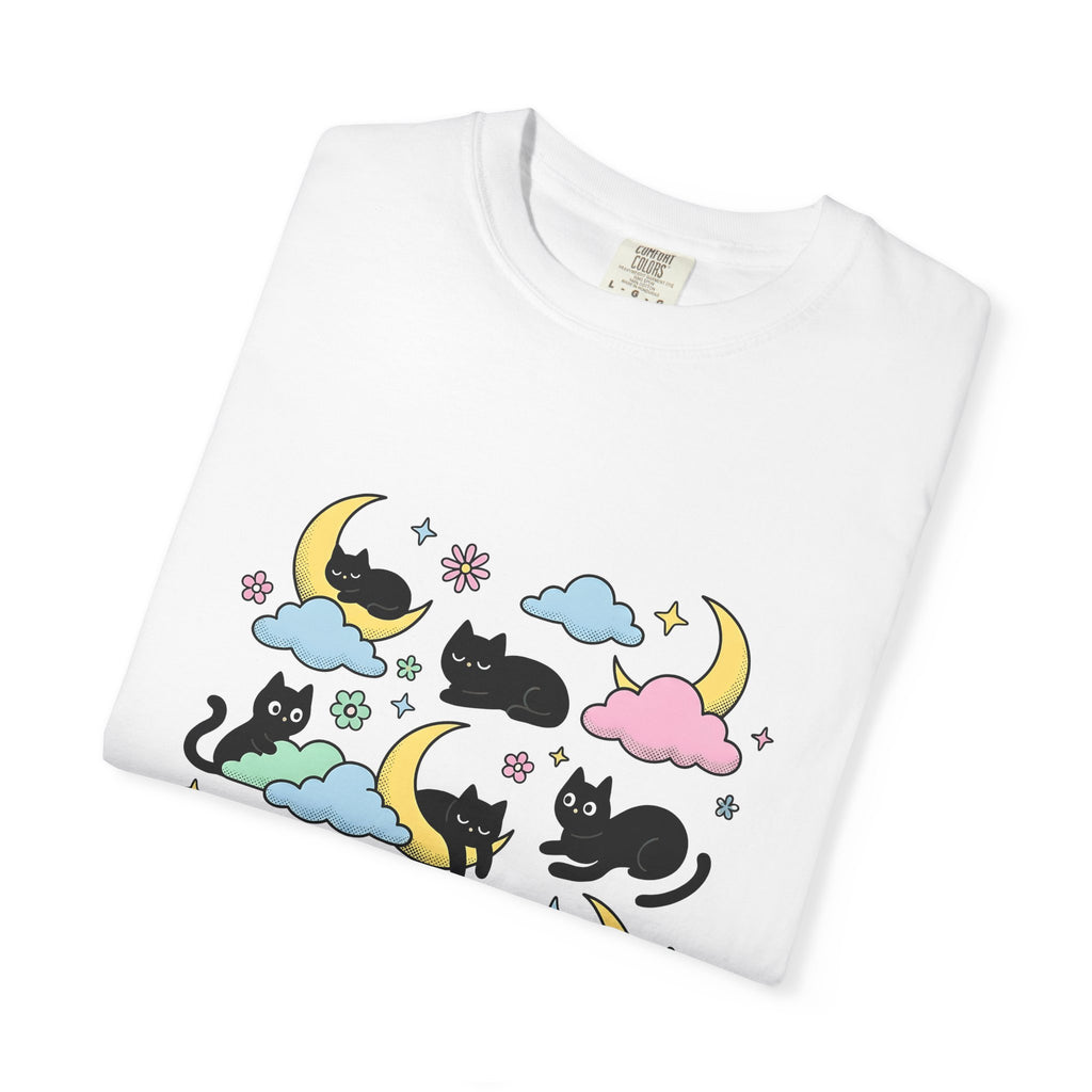 Black Cats T-Shirt Cat Celestial Gift Women Kawaii T-Shirt Kitties T-Shirt Cat Fan Astrology Graphic T-Shirt Pastel Crescent Moon T-Shirt