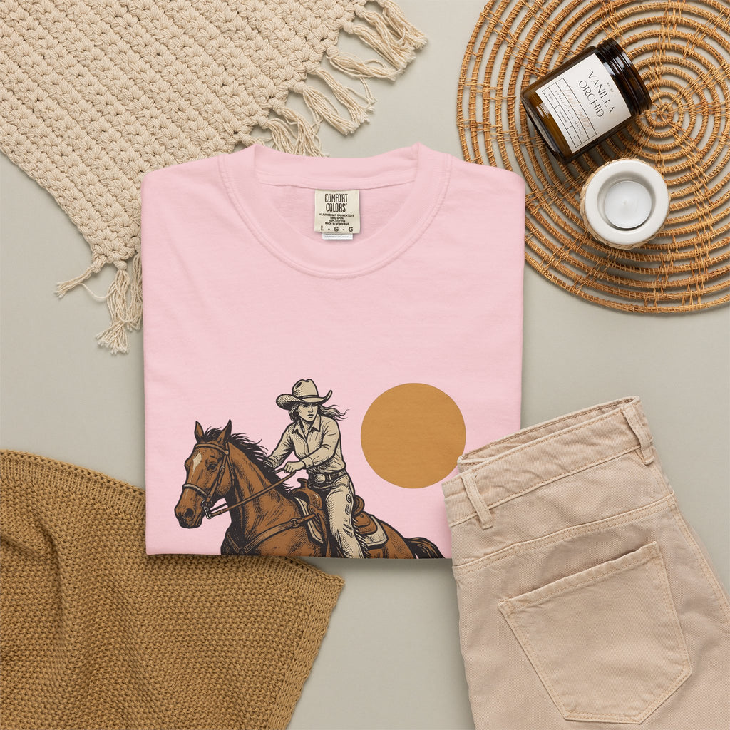 Barrel Racing T-Shirt Cowgirl Livestock Gift Women Cowboy T-Shirt Barrel Racing T-Shirt Rodeo Fan Western T-Shirt Cattle Graphic Retro Horse T-Shirt