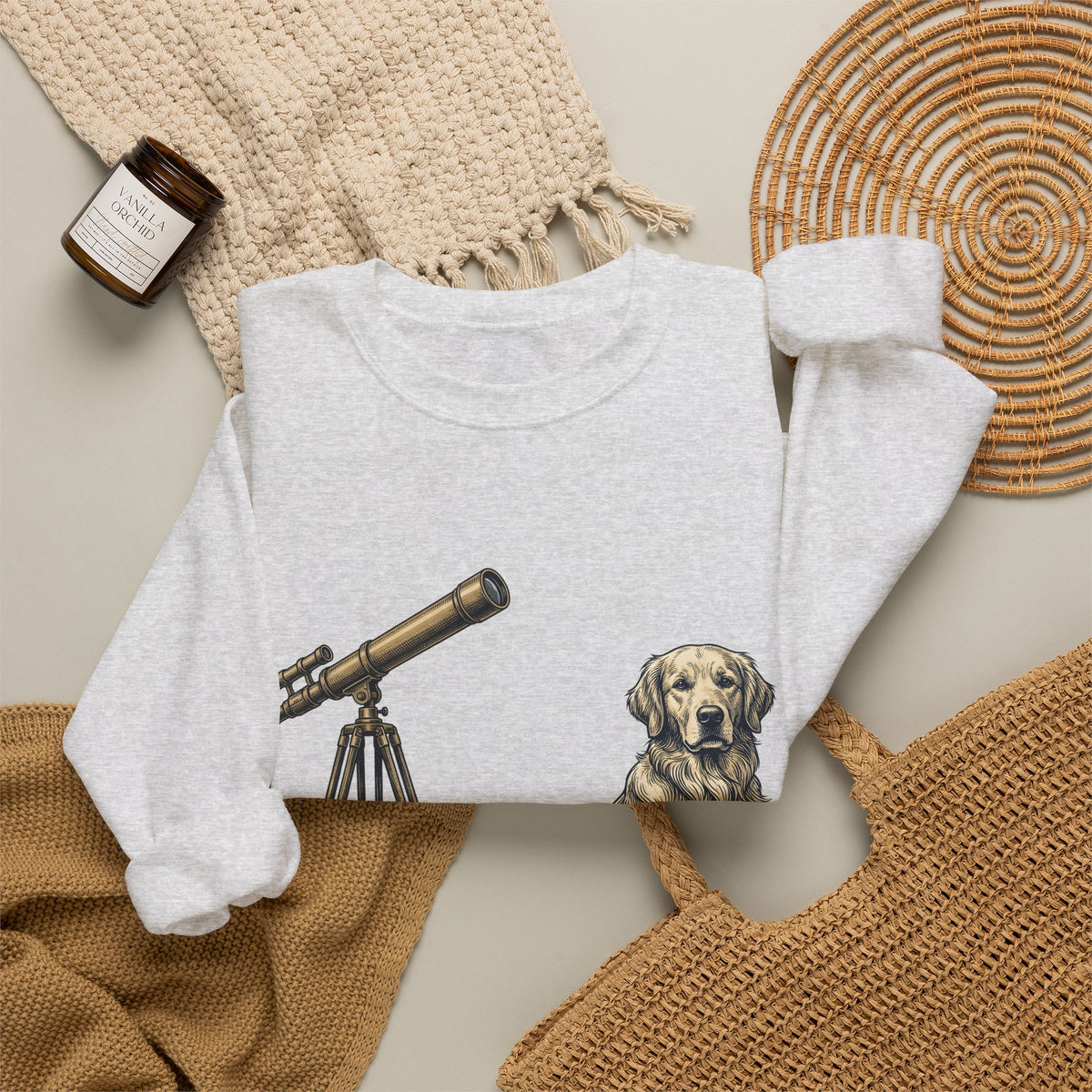 Golden Retriever Sweatshirt Dog Universe Gift Women Antique Sweatshirt Retriever Sweatshirt Dog Fan Vintage Sweatshirt Galaxy Graphic Cartoon Telescope Sweatshirt