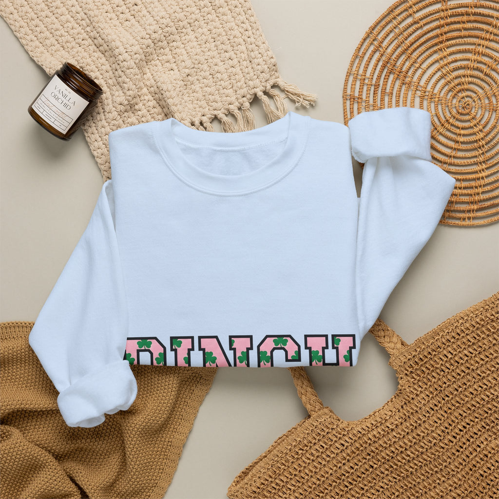 Shamrock Pattern Sweatshirt St Patrick's Day Holiday Gift Women Bold Sweatshirt Clover Sweatshirt Irish Fan Vintage Sweatshirt Celebration Graphic Retro