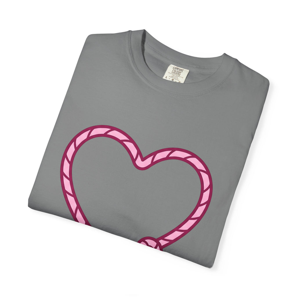 Rope Heart T-Shirt Cowgirl Cowboy Gift Women Contemporary Art T-Shirt Heart Tie T-Shirt Rodeo Fan Modern Art T-Shirt Cowboy Graphic Sleek Knot