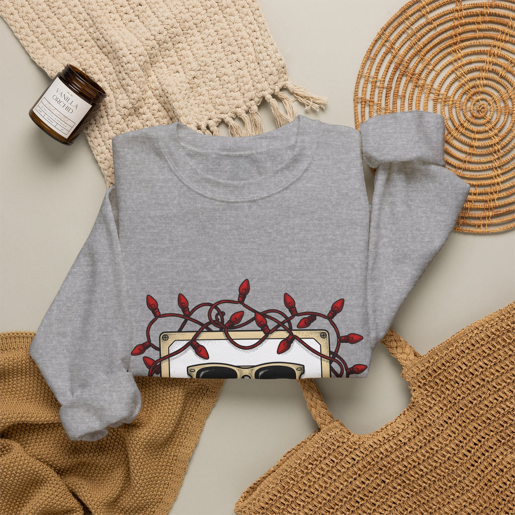 Cassette Tape Sweatshirt Christmas Music Gift Women Retro Sweatshirt Mixtape Sweatshirt Xmas Fan Retro Sweatshirt Melody Graphic Vintage Sunglasses Sweatshirt