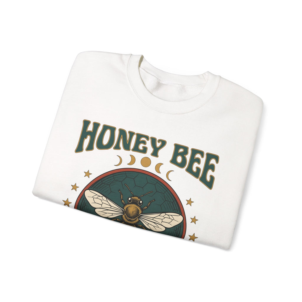 Honey Bee Sweatshirt Boho Chic Nature Gift Women Vintage Sweatshirt Bee Sweatshirt Bohemian Fan Distressed Graphic Illustration Retro Stars Sweatshirt