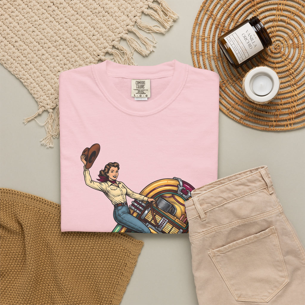 Cowgirl Jukebox T-Shirt Cowgirl Audio Gift Women Farmhouse T-Shirt Jukebox T-Shirt Cowgirl Fan Rustic T-Shirt Sound Graphic Mid Century Cowboy