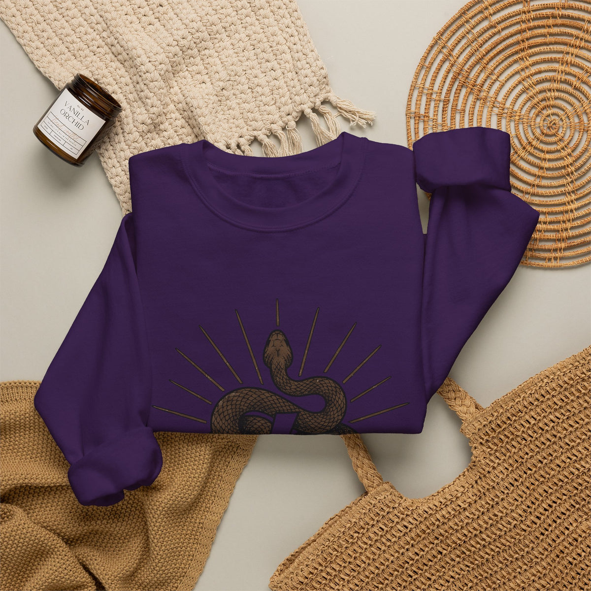 Snake Cowgirl Western Gift Boho Serpent Rodeo Fan Hippie Cowboy Vintage Lightning Bolt Sweatshirt