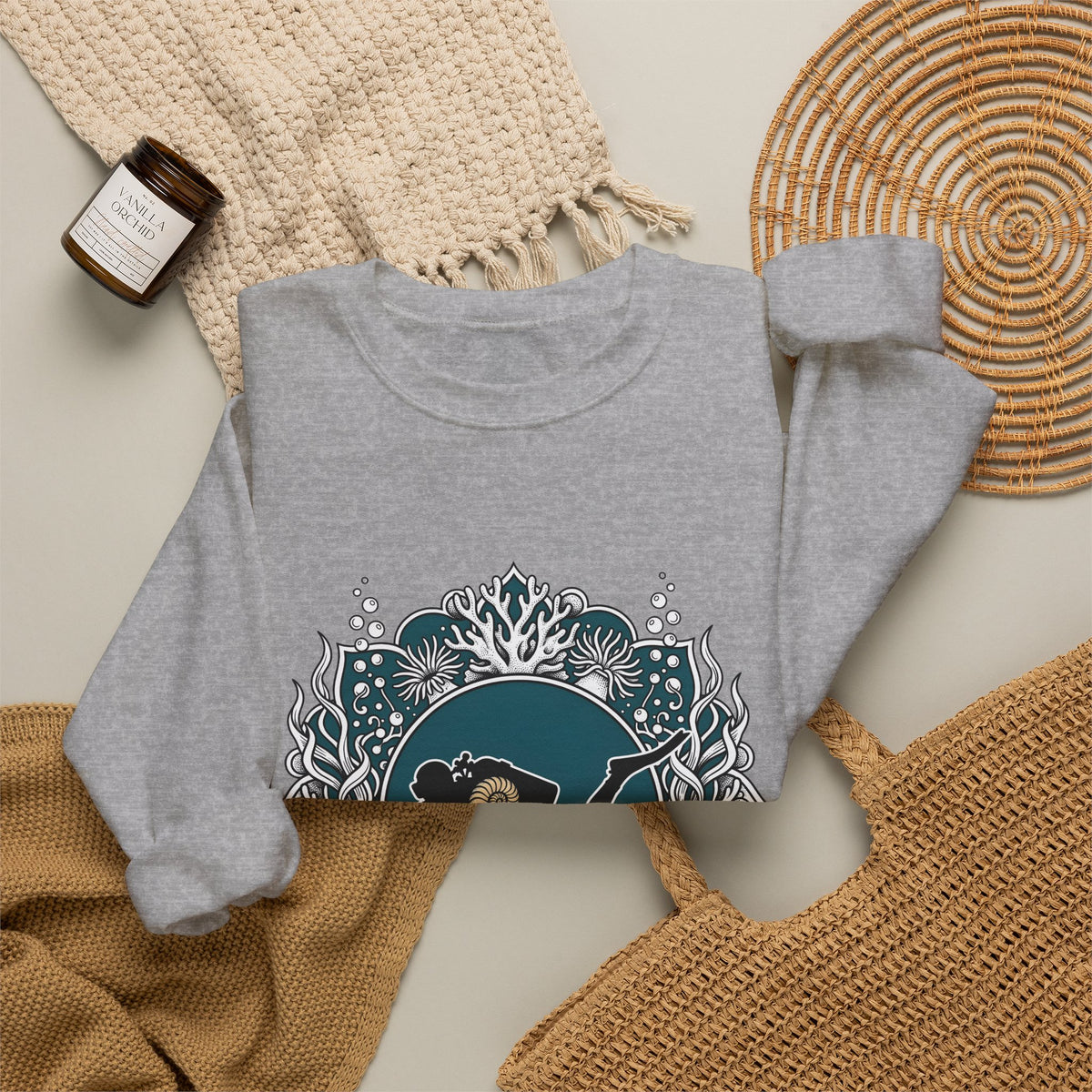 Scuba Diver Sweatshirt Sports Sea Gift Women Bohemian Sweatshirt Snorkeler Sweatshirt Athlete Fan Ocean Graphic Sweatshirt Retro Reef Sweatshirt