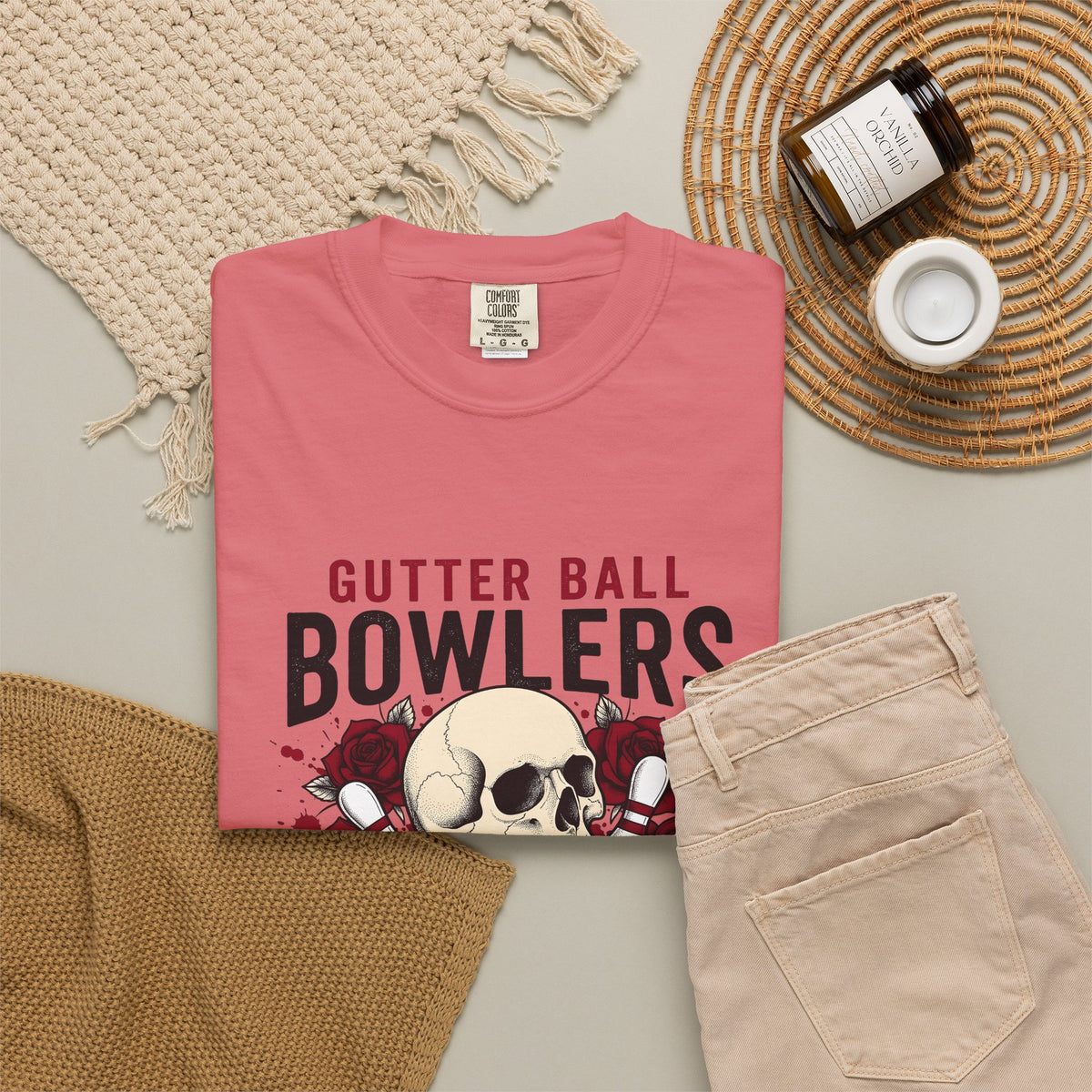 Skull Bowling Pins T-Shirt Bowling Humor Gift Women Tattoo T-Shirt Bowling Pin T-Shirt Bowling Fan Traditional T-Shirt Funny Graphic Vintage Roses