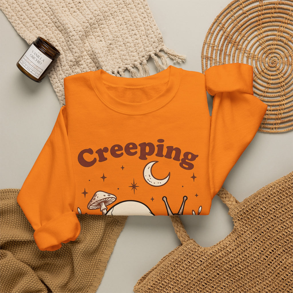 Skeleton Snail Sweatshirt Halloween Horror Gift Women Retro Sweatshirt Snail Sweatshirt Horror Fan Creepy Graphic Sweatshirt Sketch Toadstool Sweatshirt