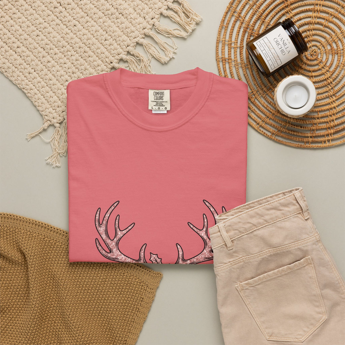 Reindeer Antlers Christmas Holiday Gift Glitter Caribou Xmas Fan Sparkly Seasonal Hand Drawn T-Shirt