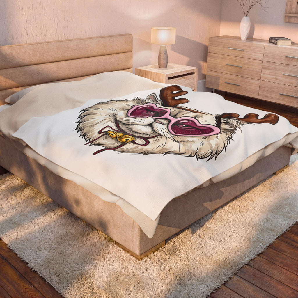 Cat Reindeer Blanket Christmas Cat Gift Women Hand Drawn Blanket Reindeer Blanket Xmas Fan Illustrated Graphic Kitten Design Vintage Heart
