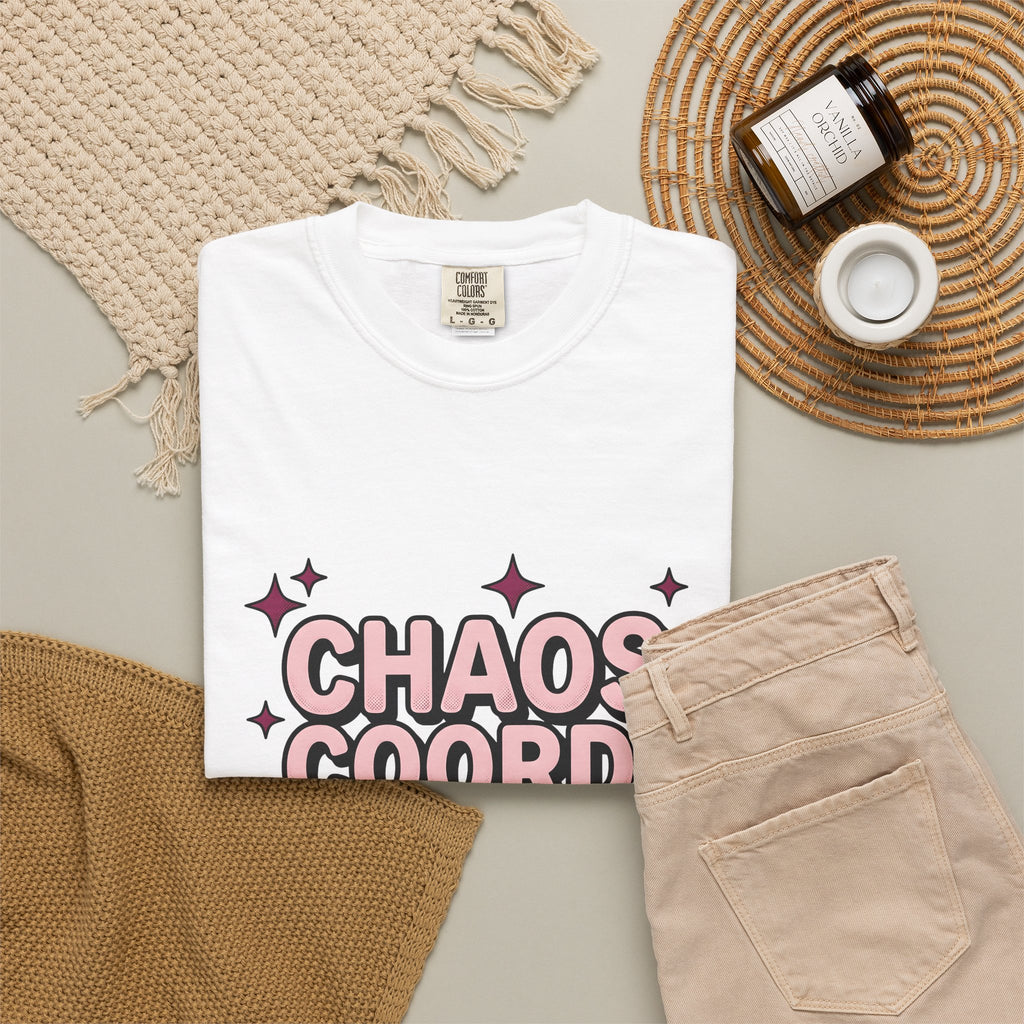 Strong Script T-Shirt Moms Joke Gift Women Whimsical T-Shirt Calligraphy T-Shirt Motherhood Fan Handlettering T-Shirt Pun Graphic Classic Twinkles