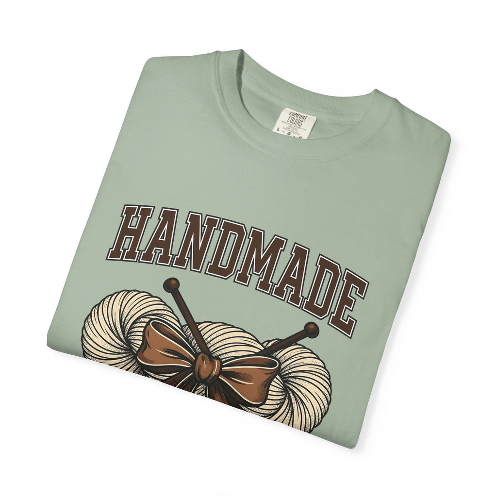 Wool Knitting Hooks T-Shirt Moms Hobby Gift Women Farmhouse T-Shirt Knitting Needles T-Shirt Motherhood Fan Rustic T-Shirt Crafting Graphic Old