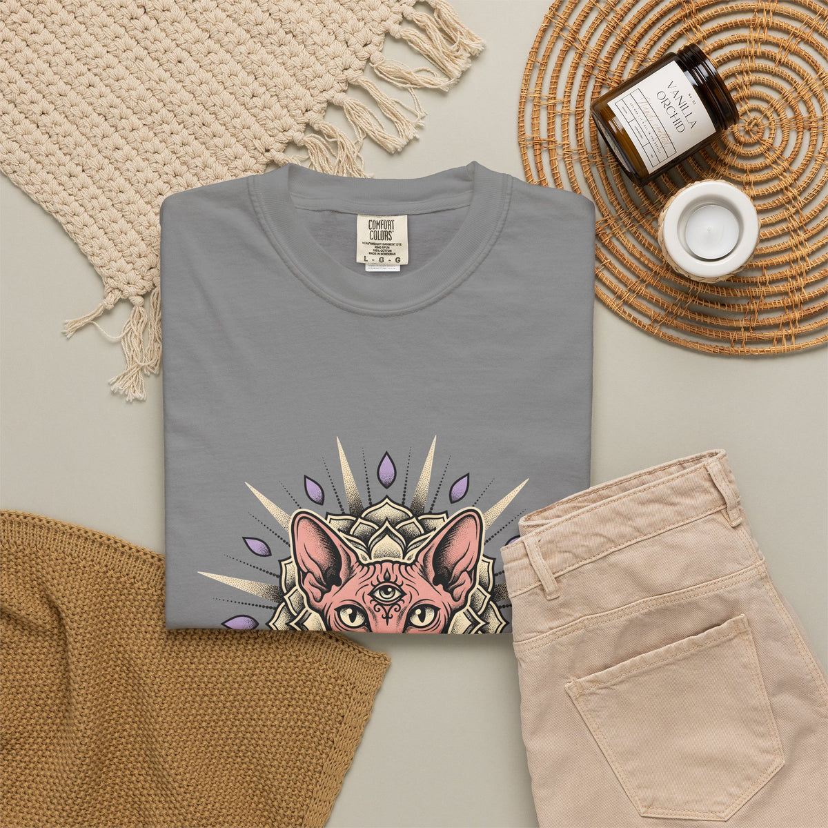 Sphynx Pet T-Shirt Cat Meditation Gift Women Tribal T-Shirt Hairless Cat T-Shirt Cat Fan Tribalism T-Shirt Mindfulness Graphic Etched Circle Design