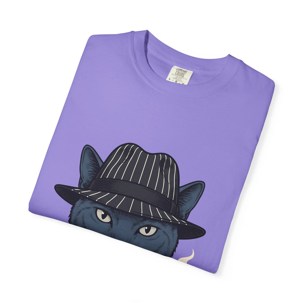 Cat Bonnet T-Shirt Cat Satire Gift Women Antique T-Shirt Headgear T-Shirt Feline Fan Vintage T-Shirt Parody Graphic Line Art Stogie T-Shirt