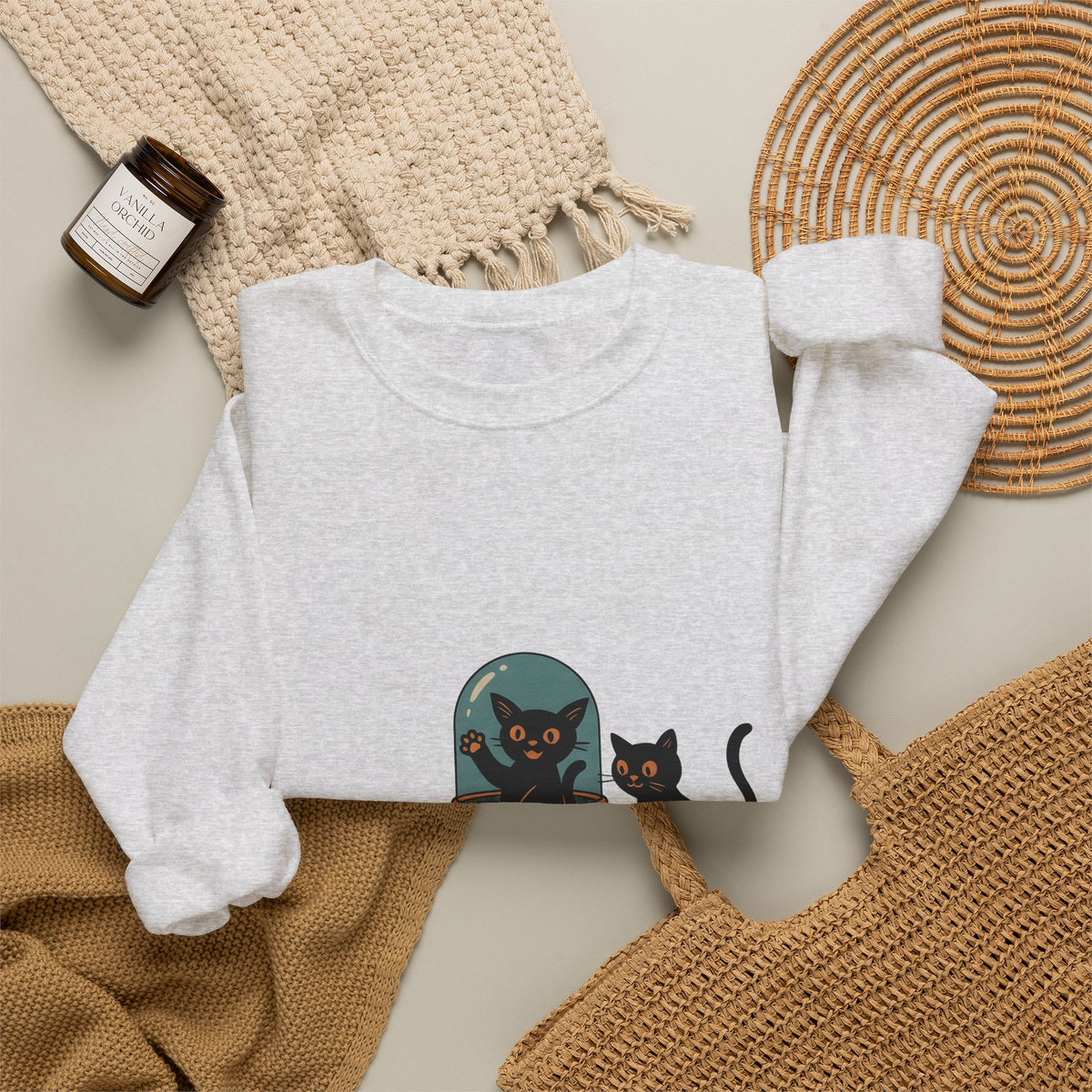 Space Cats Sweatshirt Cat Space Gift Women Vintage Sweatshirt Kitty Sweatshirt Feline Fan Retro Sweatshirt Astronaut Graphic Retro Ufo Sweatshirt