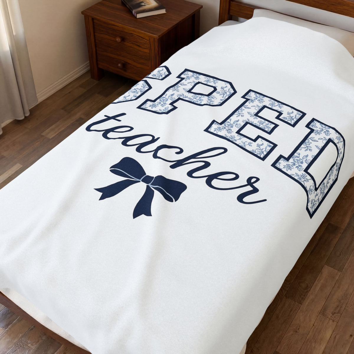 Floral Letterman Letters Blanket Teacher Recognition Gift Women Athletic Blanket Varsity Letter Blanket Educator Enthusiast Sporty Blanket