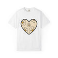 Daisy Affection T-Shirt Boho Chic Nature Gift Women Contemporary T-Shirt Flower T-Shirt Hippie Fan Bohemian T-Shirt Environmental Graphic Classic