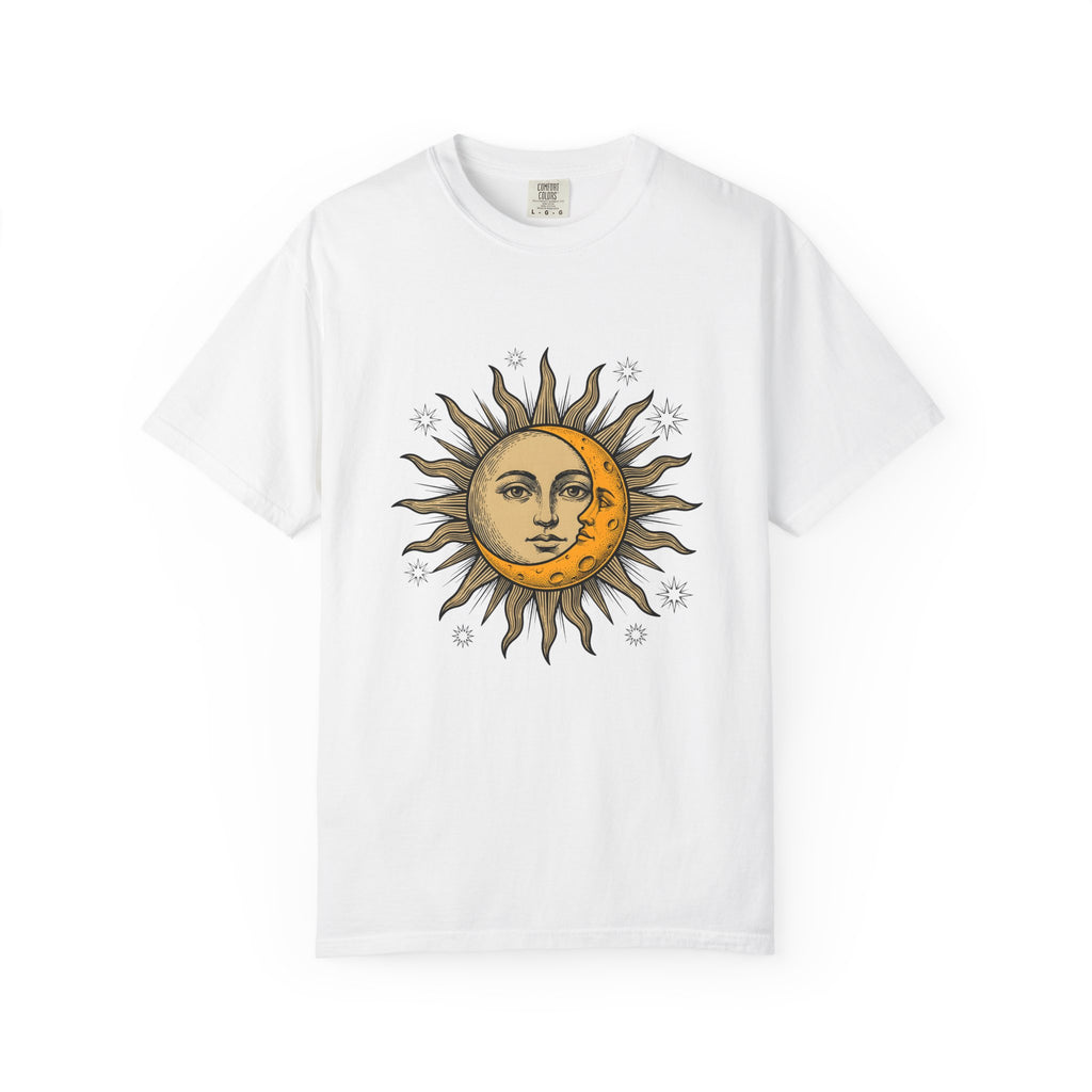 Sun Moon Faces T-Shirt Celestial Zodiac Gift Women Hippie T-Shirt Moonface T-Shirt Galaxy Fan Cosmic T-Shirt Astrology Graphic Retro Stars T-Shirt