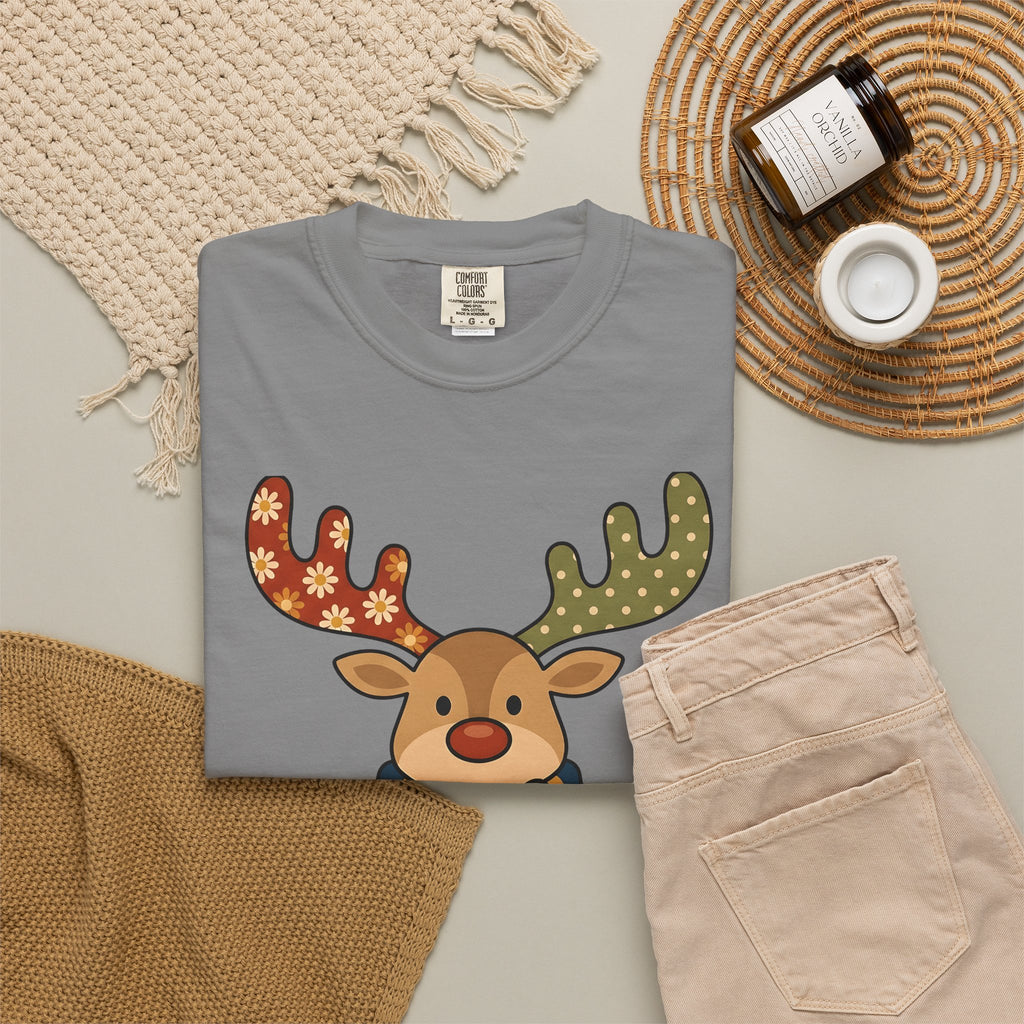 Deer Drawing Holiday Noel Gift Cartoon Fawn Christmas Fan Caricature Christmas Classic Winter T-Shirt