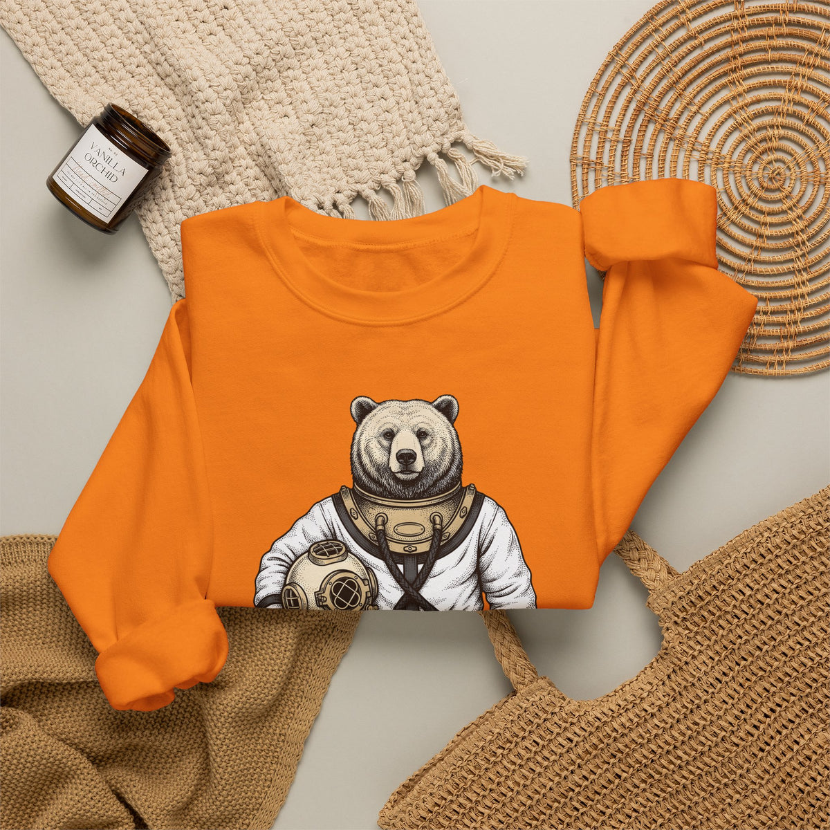 Bear Snorkeling Sweatshirt Funny Nature Gift Women Classic Sweatshirt Grizzly Sweatshirt Humor Fan Vintage Sweatshirt Wildlife Graphic Ink Diving Helmet Sweatshirt