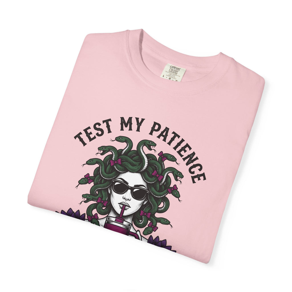 Medusa Glasses T-Shirt Moms Funny Gift Women Pop Art T-Shirt Gorgon T-Shirt Motherhood Fan Retro T-Shirt Humor Graphic Classic Lotus Bloom T-Shirt