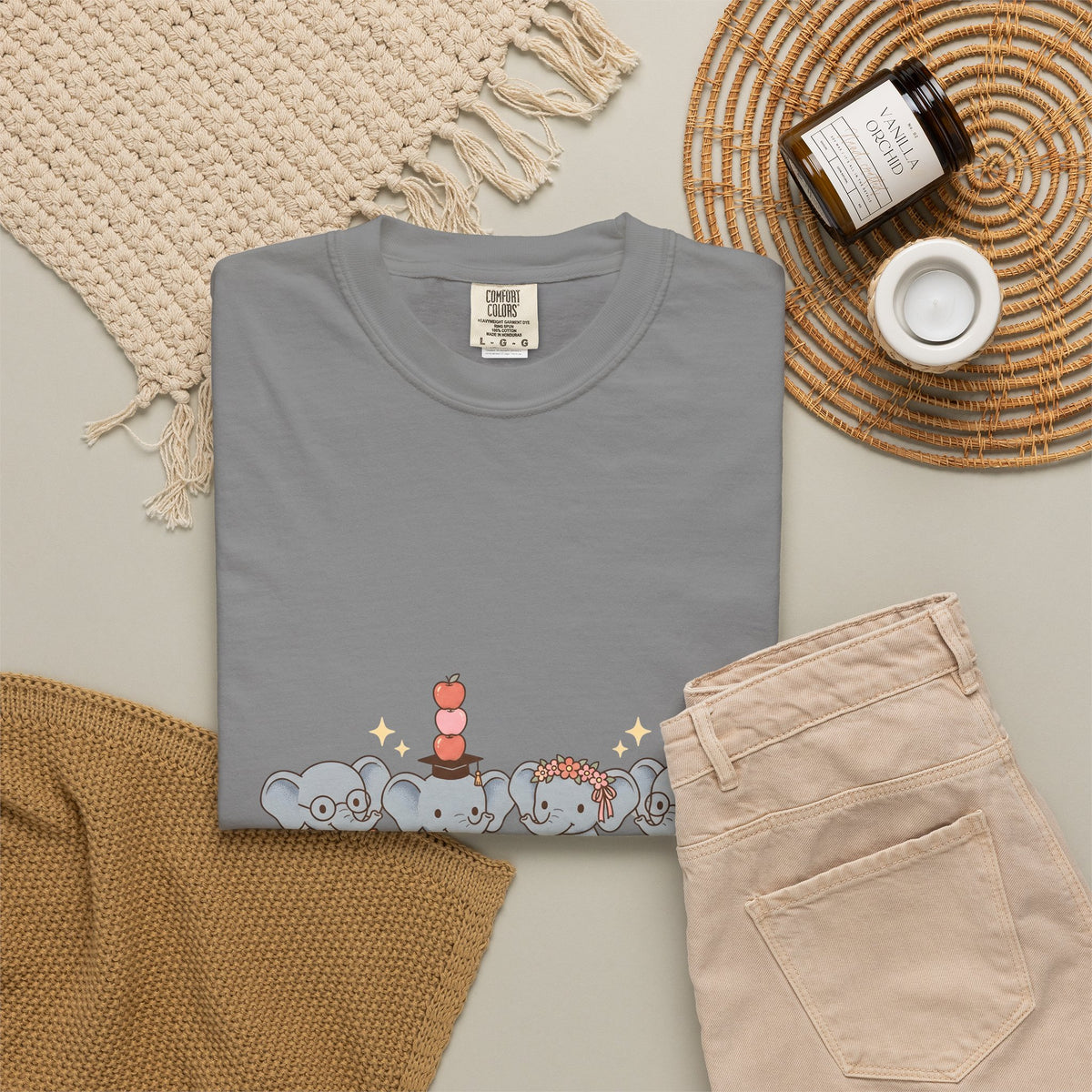 Elephant Group T-Shirt Teacher Graduation Gift Women Cute T-Shirt Herd T-Shirt Educator Enthusiast Cartoon T-Shirt Graduate Graphic Hand Drawn