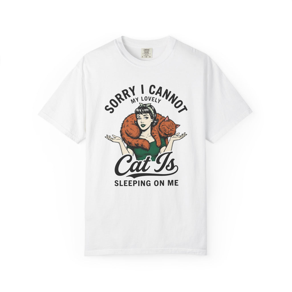 Feline Shoulder T-Shirt Cat Critter Gift Women Animated T-Shirt Cat T-Shirt Kitty Fan Cartoon T-Shirt Creature Graphic Nostalgic Vintage Clothing