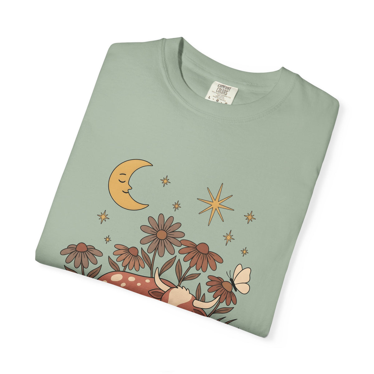 Sleeping Cow T-Shirt Cowgirl Western Gift Women Boho T-Shirt Cow T-Shirt Rancher Fan Hippie T-Shirt Rodeo Graphic Vintage Wildflowers T-Shirt