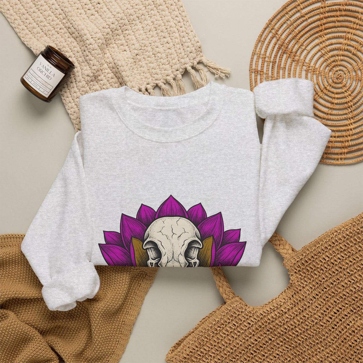 Bird Head Flower Sweatshirt Boho Chic Emo Gift Women Line Art Sweatshirt Floral Head Sweatshirt Hippie Fan Minimalist Sweatshirt Goth Graphic Classic Lotus