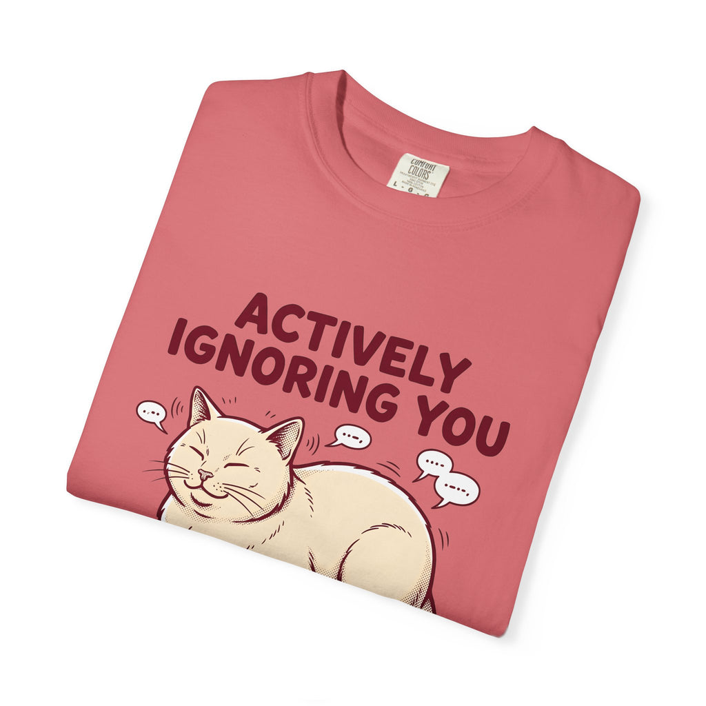 Grinning Cat T-Shirt Cat Comedy Gift Women Shabby Chic T-Shirt Kitty T-Shirt Cat Fan Distressed T-Shirt Humor Graphic Doodle Text Bubbles T-Shirt