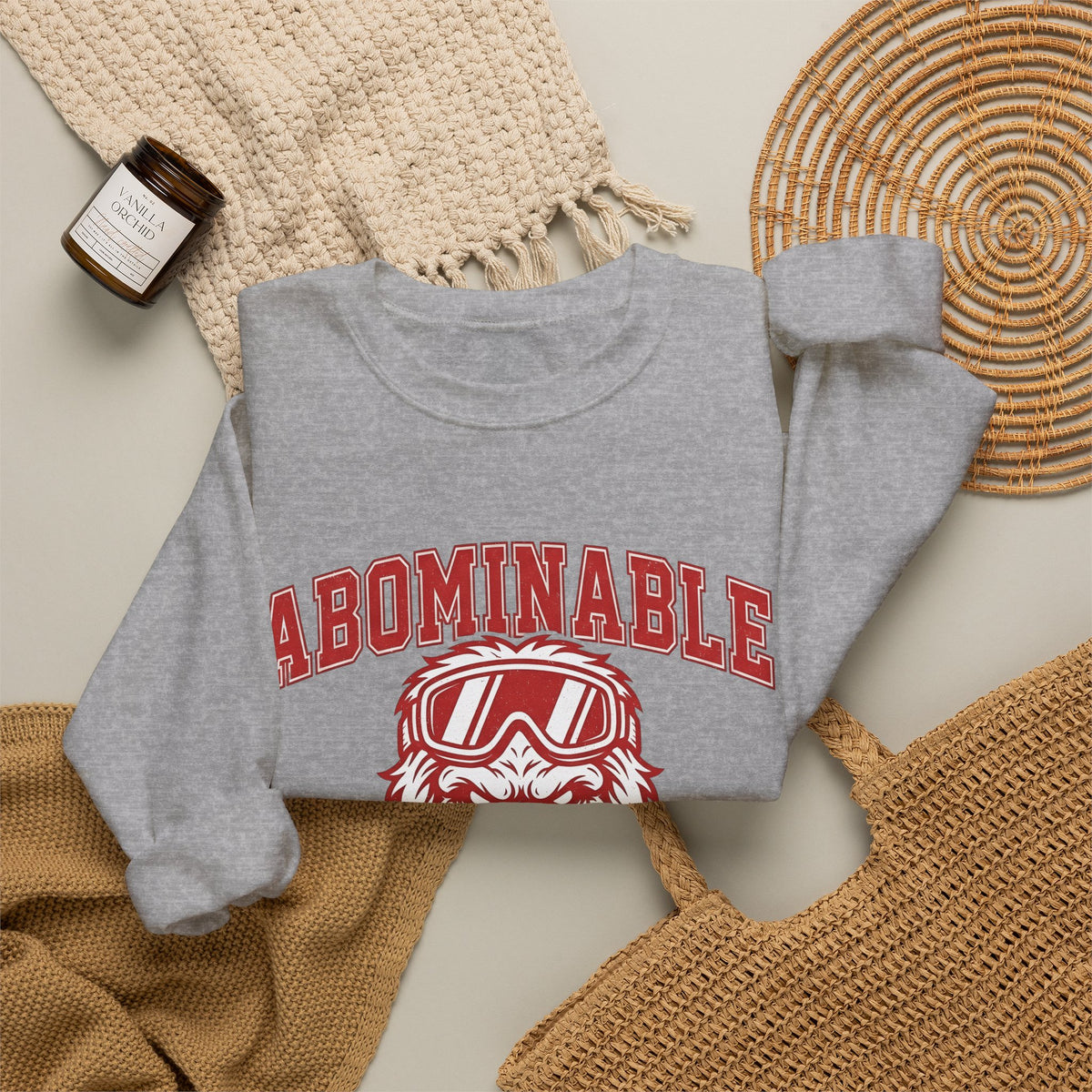 Abominable Snowman Face Sweatshirt Christmas Cold Gift Women Strong Sweatshirt Yeti Sweatshirt Xmas Fan Vintage Sweatshirt Frosty Graphic Antique Snow Goggles