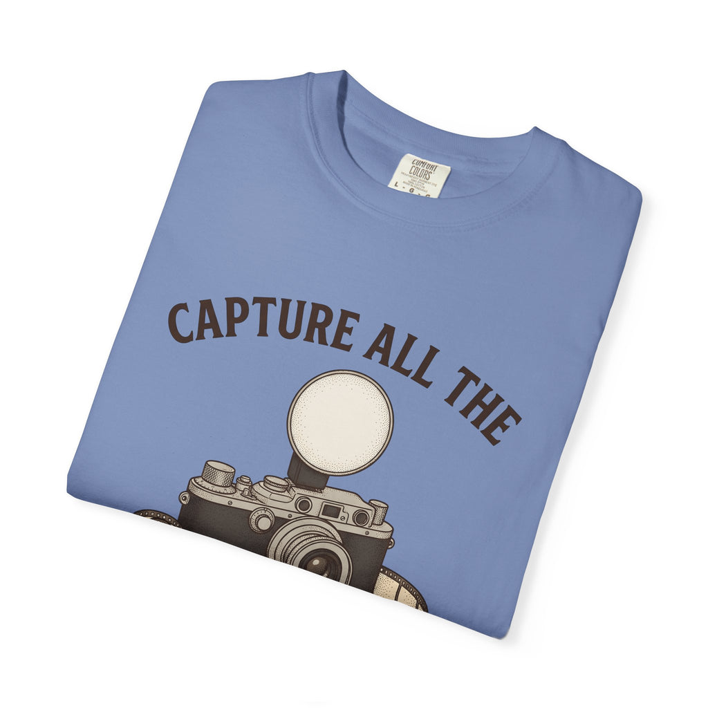 Analog Camera T-Shirt Photography Journey Gift Women Vintage T-Shirt Film Camera T-Shirt Photographer Enthusiast Retro T-Shirt Travel Graphic