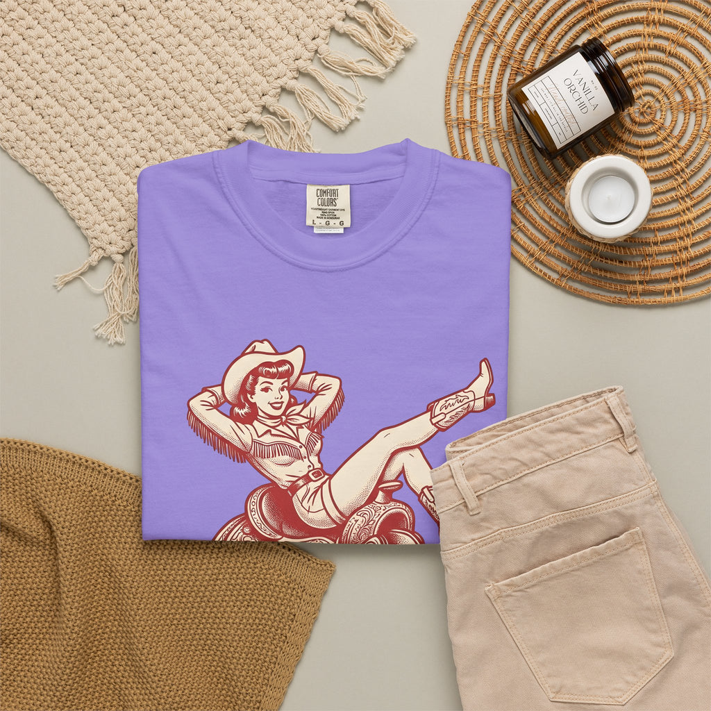 Pinup Cowgirl T-Shirt Cowgirl Rodeo Gift Women Western T-Shirt Cowgirl T-Shirt Cowboy Fan Western Art T-Shirt Rodeo Graphic Vintage Saddle T-Shirt