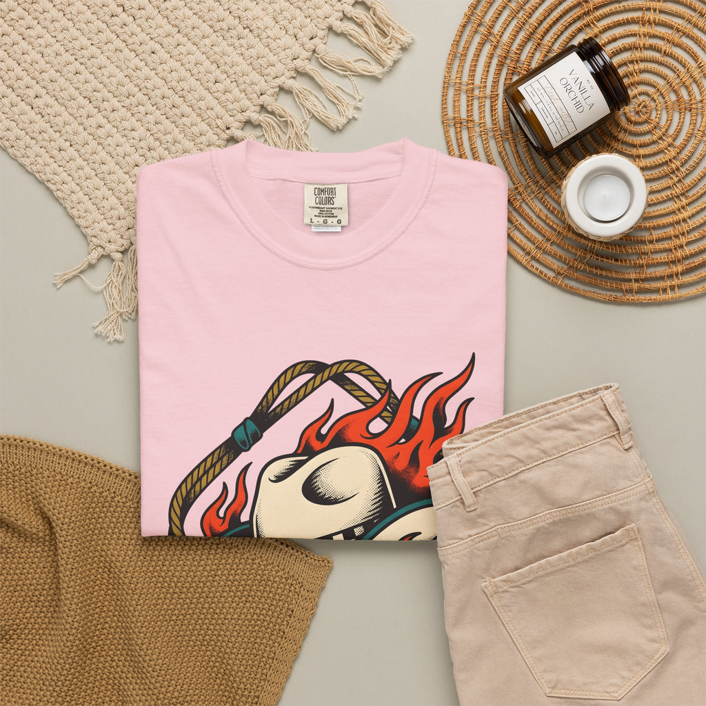 Cowboy Hat T-Shirt Cowgirl Western Gift Women Tattoo Art T-Shirt Stetson T-Shirt Rodeo Fan Tattooed T-Shirt Country Graphic Vintage Flames T-Shirt