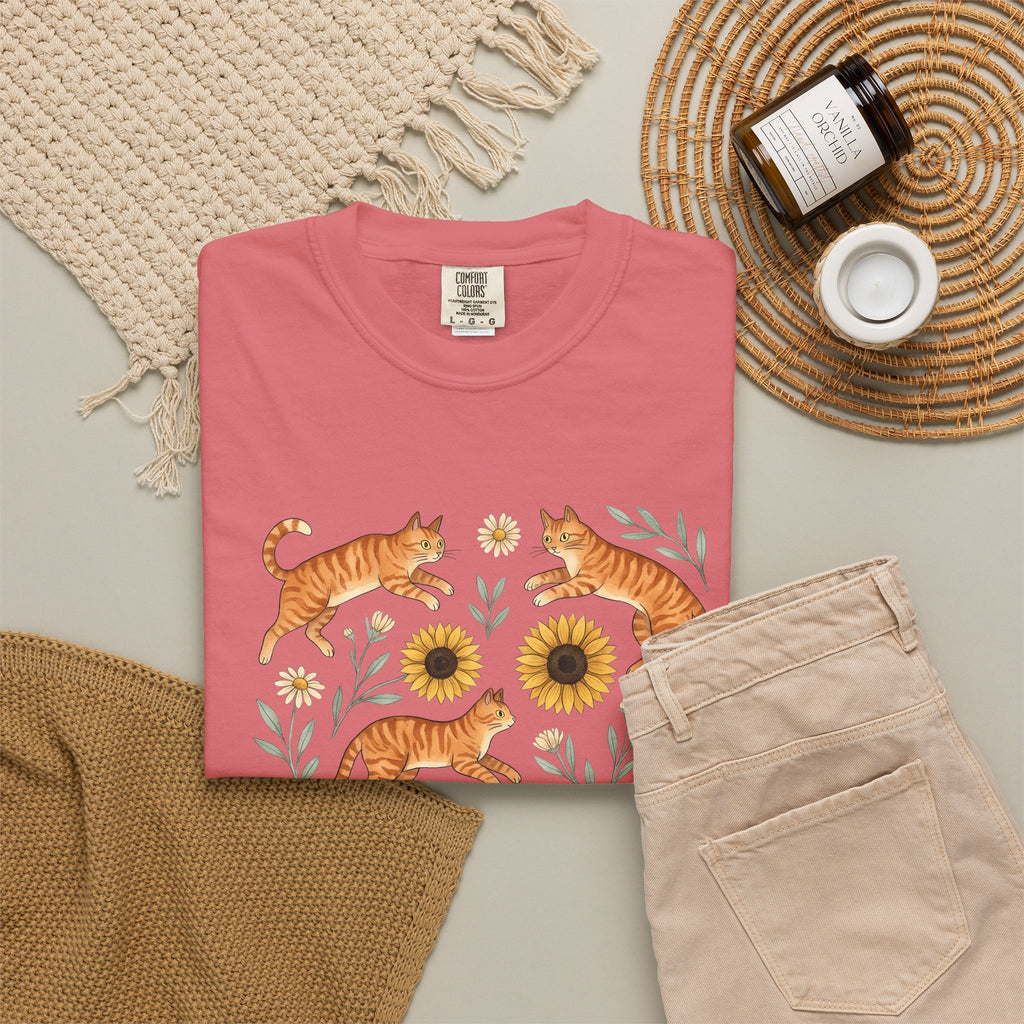Ginger Cats T-Shirt Cat Flower Gift Women Cartoon T-Shirt Orange Cat T-Shirt Cat Fan Feline Graphic Illustration Comic T-Shirt Sketch Sunflower