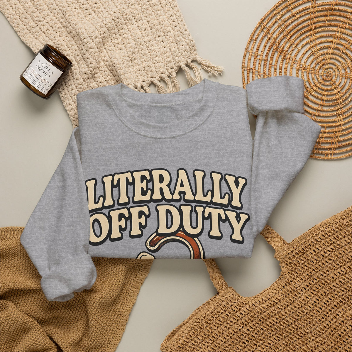 Door Hanger Lock Sweatshirt Nurses Travel Gift Women Shabby Chic Sweatshirt Door Security Sweatshirt Nurse Enthusiast Vintage Sweatshirt Wanderlust Graphic Mid