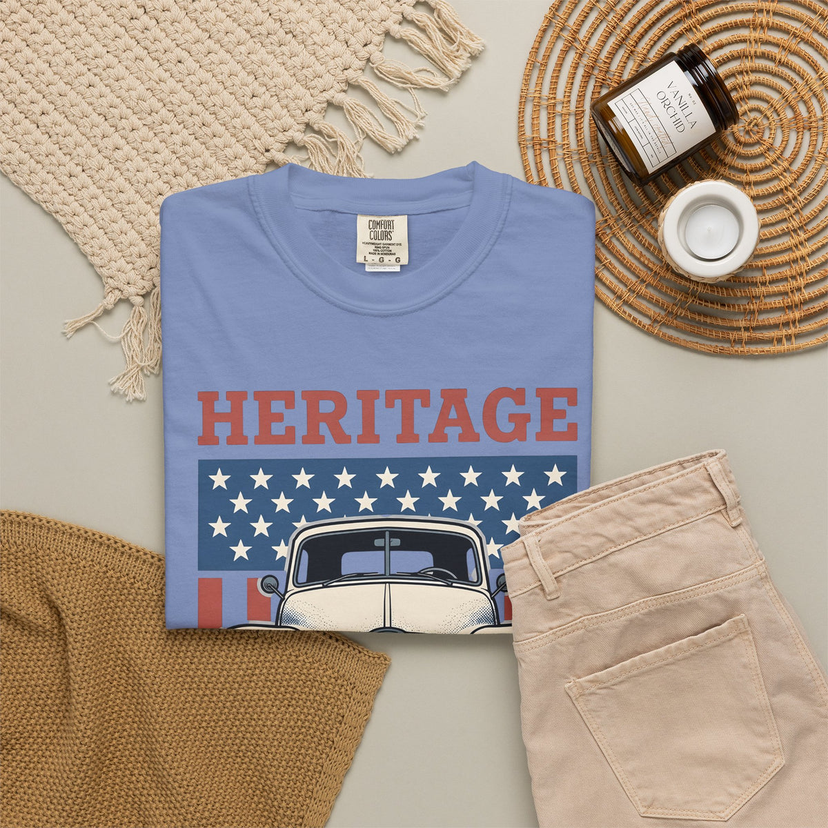 Antique Lorry T-Shirt America Liberty Gift Women Retro T-Shirt Truck T-Shirt Patriot Enthusiast Vintage T-Shirt Freedom Graphic Line Art Flag