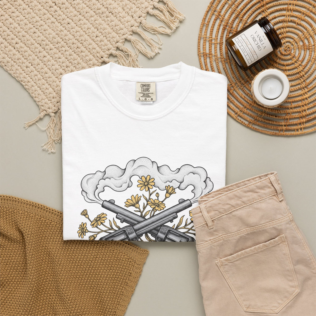 Crossed Guns T-Shirt Cowgirl Country Gift Women Neo Traditional T-Shirt Pistols T-Shirt Cowboy Fan Gunslinger T-Shirt Rural Graphic Rustic Field