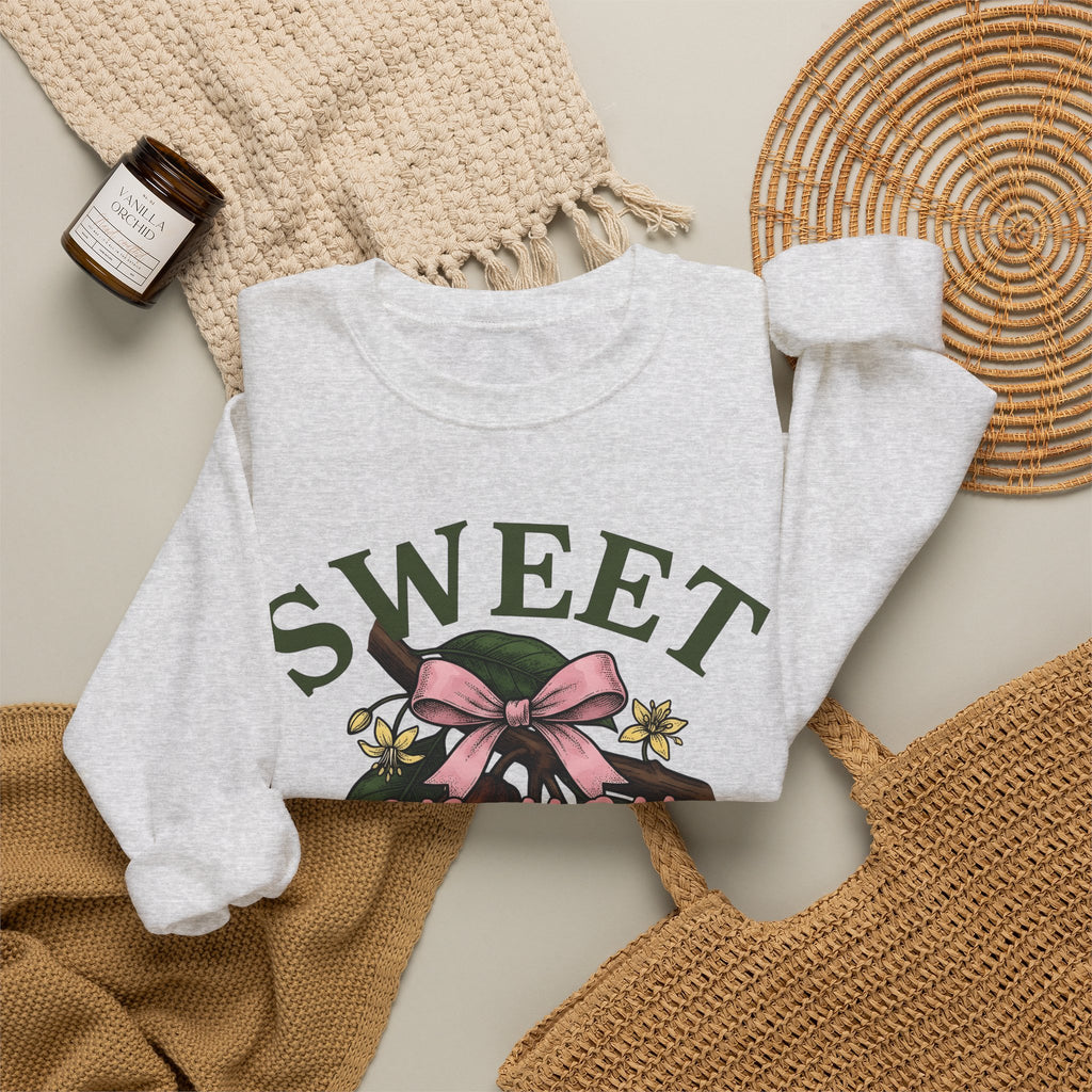 Cocoa Pods Sweatshirt Desserts Chocolate Gift Women Vintage Sweatshirt Cacao Pods Sweatshirt Pastry Fan Retro Sweatshirt Chocolate Bar Graphic Hand Drawn Pink