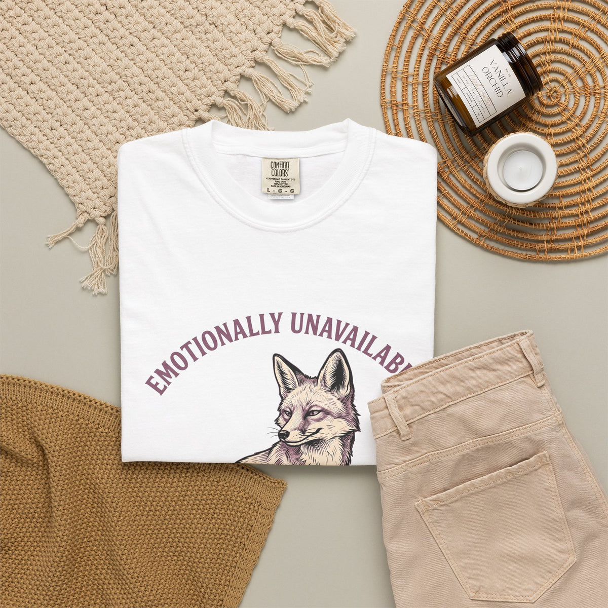 Fox Funny Animal Gift Hand Drawn Fox Humor Fan Illustrated Wildlife Vintage Arched Text T-Shirt