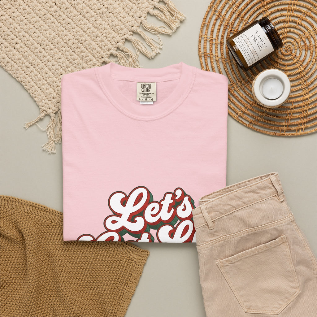 Festive Message T-Shirt Christmas Fun Gift Women Joyful T-Shirt Holiday Greeting T-Shirt Christmas Fan Cheerful T-Shirt Amusement Graphic Classic