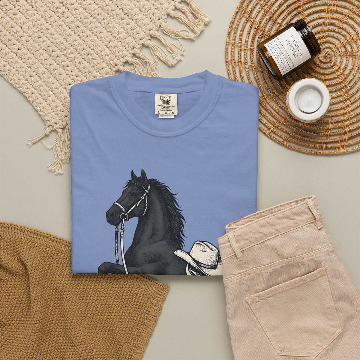 Ranch Horse T-Shirt Cowgirl Cowboy Gift Women Old School T-Shirt Ranch Horse T-Shirt Rodeo Fan Vintage T-Shirt Cowboy Graphic Line Art Power Bolt