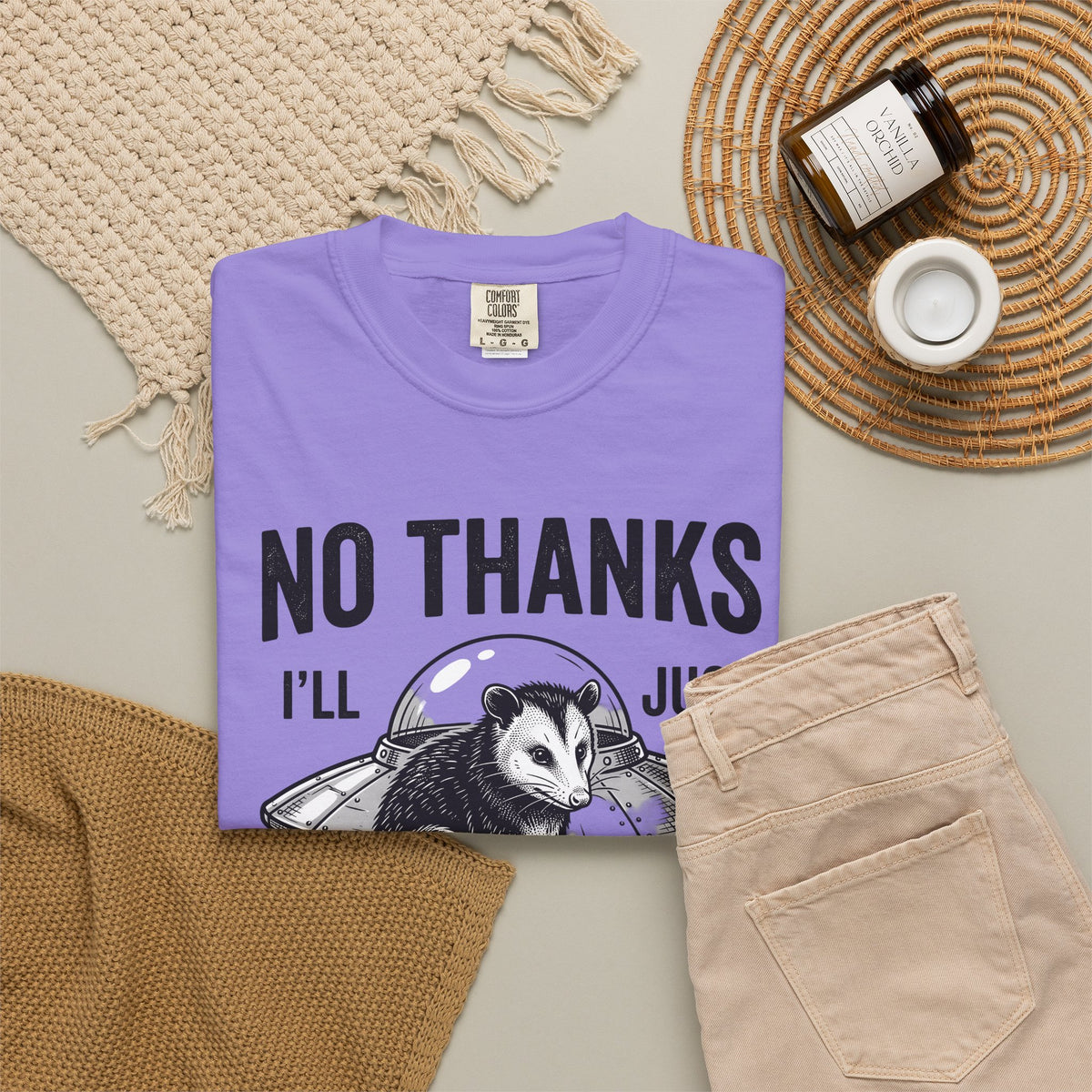 Opossum Ufo T-Shirt Funny Critter Gift Women Sketch T-Shirt Possum Ufo T-Shirt Humor Fan Cartoon T-Shirt Creature Graphic Doodle Alien Ship T-Shirt