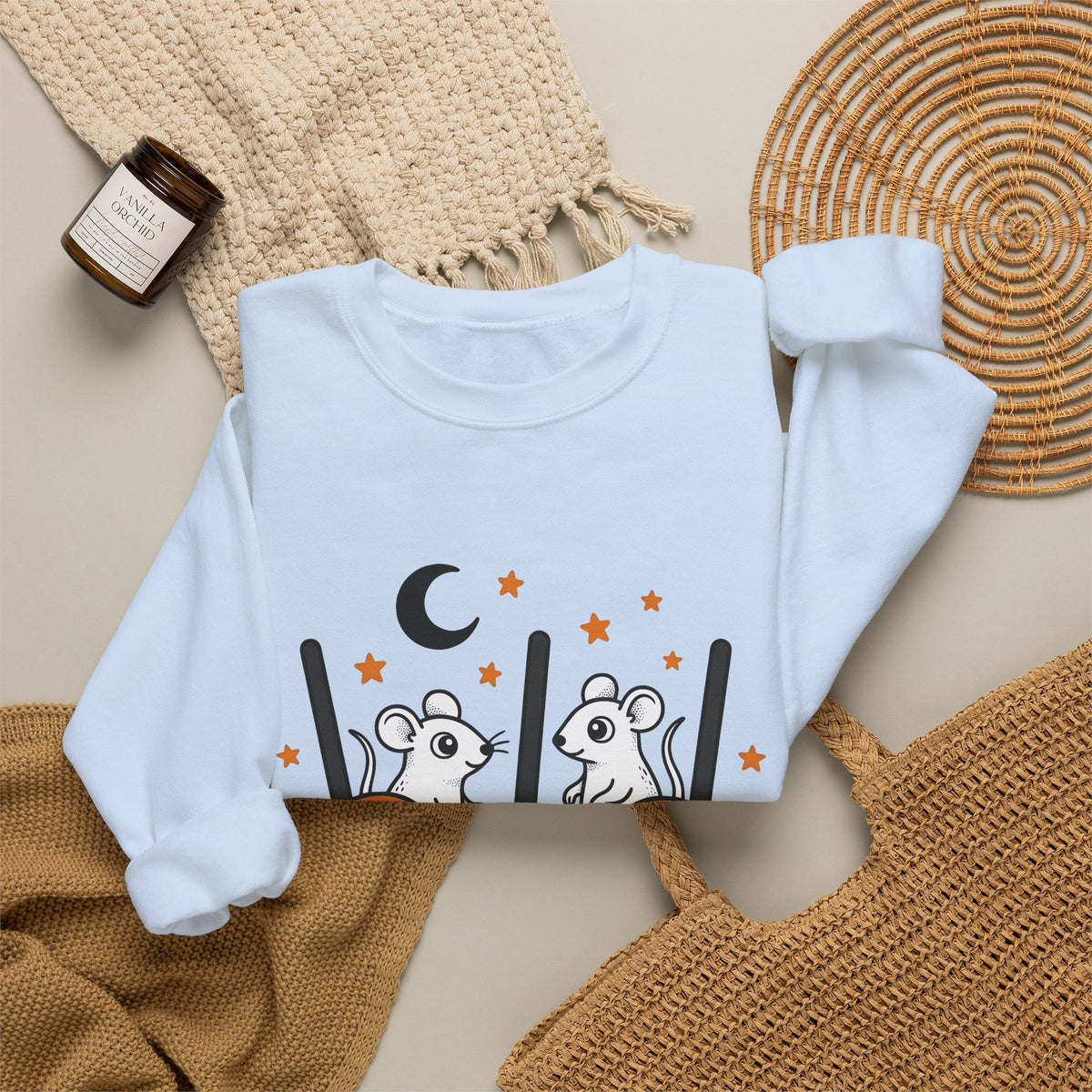 Caramel Apples Mice Sweatshirt Halloween Autumn Gift Women Comic Sweatshirt Candy Apples Sweatshirt Horror Fan Cartoon Sweatshirt Fall Graphic Retro Crescent