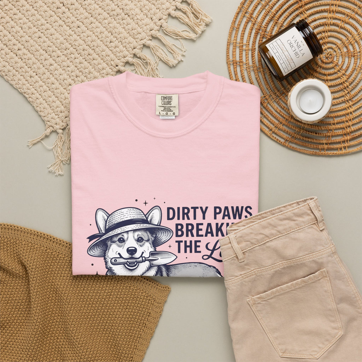 Corgi Canine T-Shirt Dog Horticulture Gift Women Old School T-Shirt Dog T-Shirt Dog Fan Puppy T-Shirt Gardening Graphic Outline Hand Shovel T-Shirt